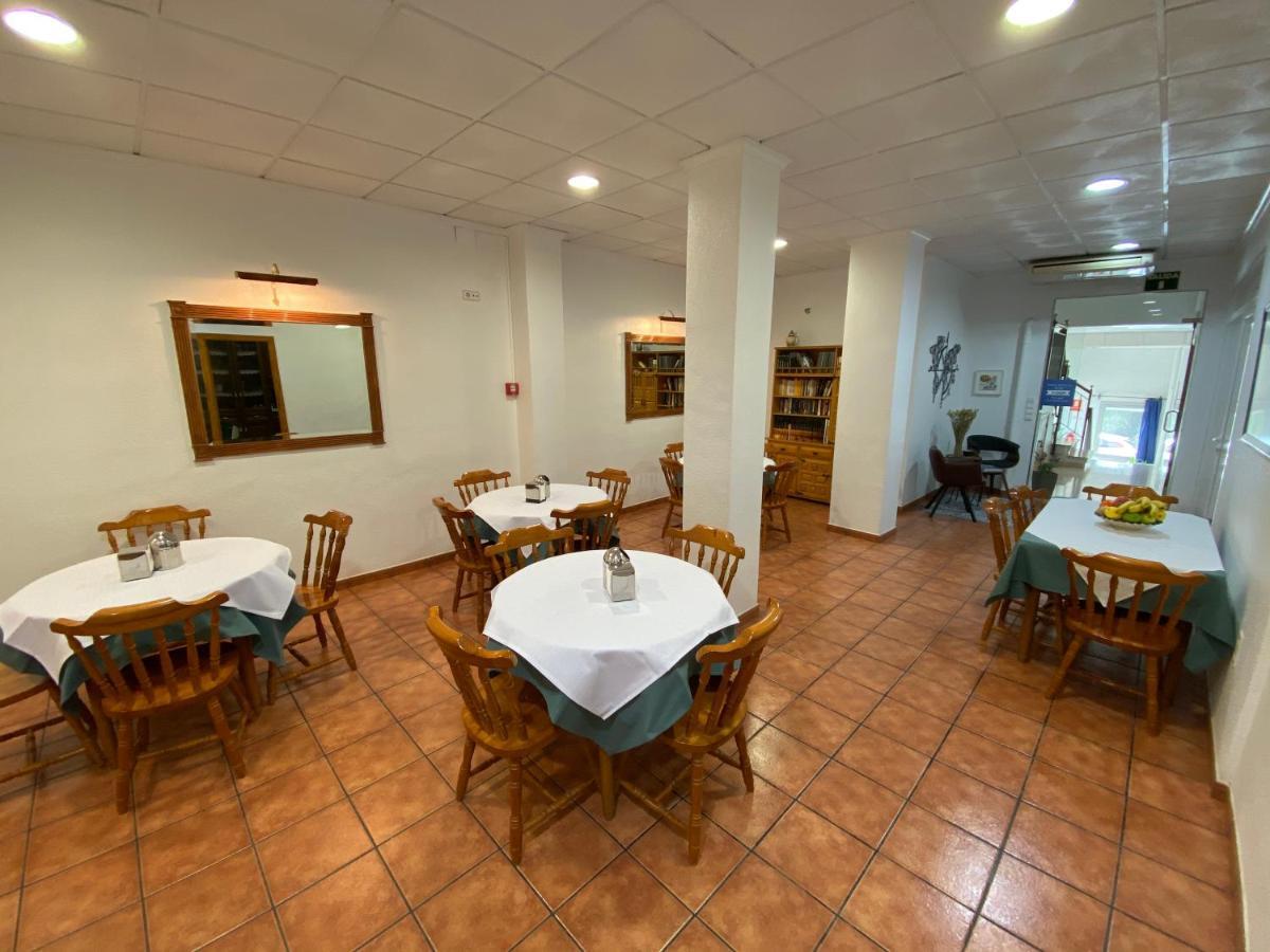 Hostal Pensimar El Altet Luaran gambar
