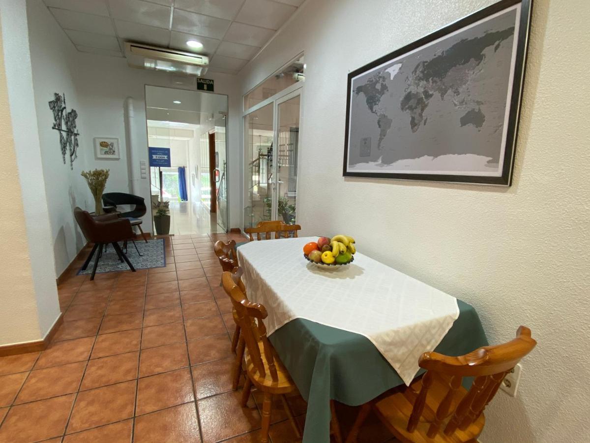 Hostal Pensimar El Altet Luaran gambar